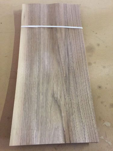 Wood Veneer Walnut 9x20 22pcs total Raw Veneer  &#034;EXOTIC&#034; WAL2 4-28-15