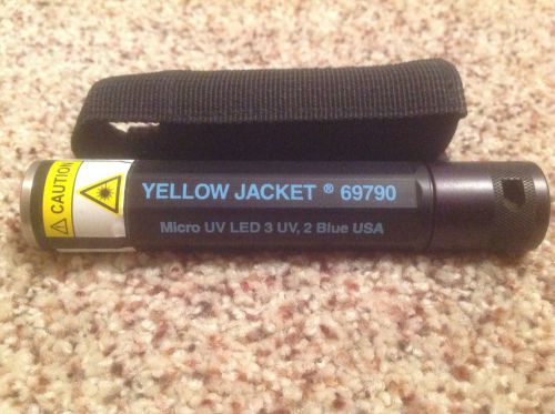 Yellow Jacket 69790 Micro UV LED 3 UV, 2 Blue USA w/ Case