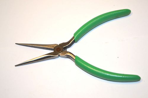 NOS Xcelite USA LN775512 5-1/2&#034; Slim Line Long Needle Nose Pliers rubber grips