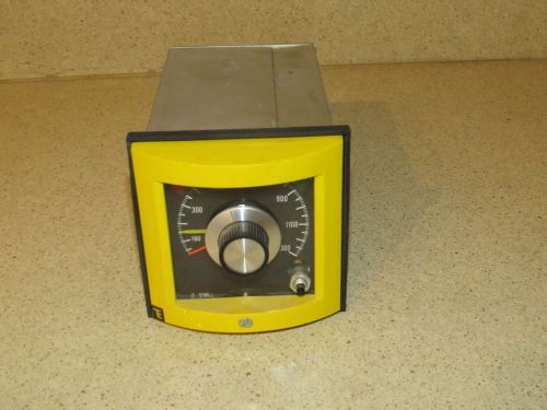 THERMO ELECTRIC MODEL # 3234331024 0-1300C ISA-K TEMPERATURE CONTROL (YELLOW)