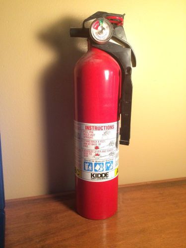 Kiddie Dry Chemical Fire Extinguisher 3.5Lbs Model # Fa 110 G FULL