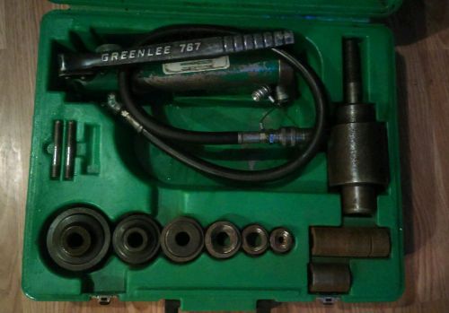 Greenlee Hydraulic Hand Pump 767 W all knock out  in set.