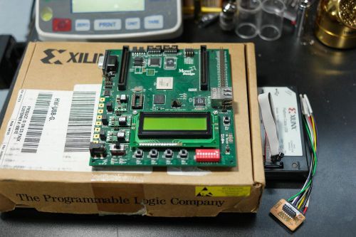 XilinX FPGA P160 Memec Design Virtex-4 ds-bd-v4lx25lc Development board