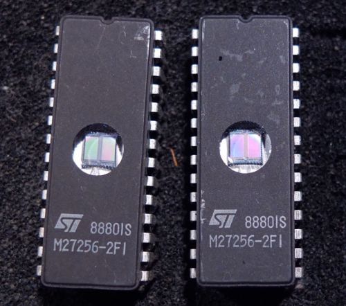 (2) ST Microelectrics M27256-2FL Eproms - NMOS 256K 32K x 8 UV EPROM 28-Pin