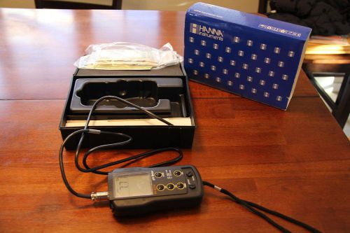 Hanna Instruments HI 8314 Portable Analog pH Meter w/pre-amp electrode