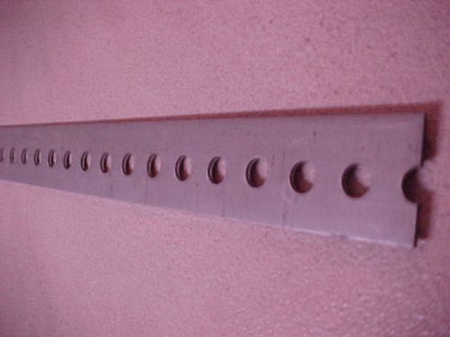 Nos hillman (steelworks) 1401 flat steel slotted plate, 1 3/8&#034; x 3&#039;, 5/16&#034; holes for sale