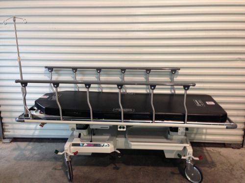 HAUSTED 800 Series UNI-CARE III STRETCHER Used in Excellent Condition