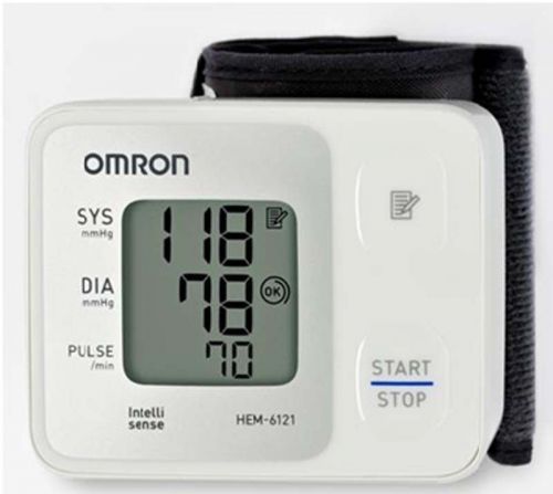 Hem-6121 brand new rs2 automatic intellisense wrist blood pressure monitor for sale