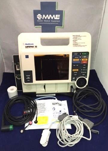 Great condition lifepak 12 biphasic, ecg, pacing, spo2, accessories, warranty for sale