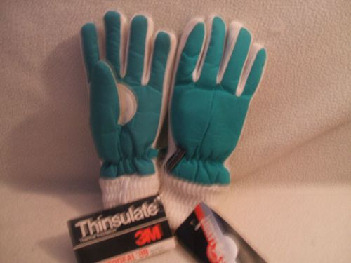 Gloves Womens  Medium Green Wells Lamont Thinsulate  3M&#039;s Thermal Insulation