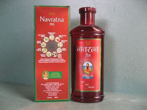 Himani Navratna Oil Keeps Scalp Cool Relieves Stress Headache Prevent Hair Loss