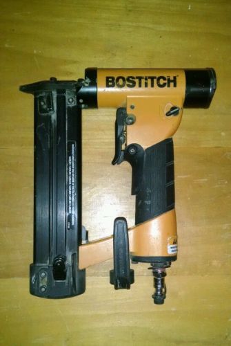 Bostitch Hp118 3/8&#034; To 1-3/16&#034; 23 Gauge Nailer Parts or Repair