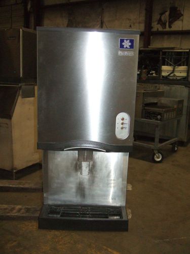 Manitowoc nugget ice machine &amp; dispenser
