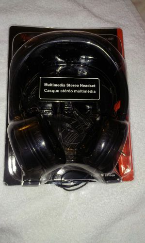 Rosewill RH-001 3.5mm Connector Circumaural Multimedia Stereo Headset