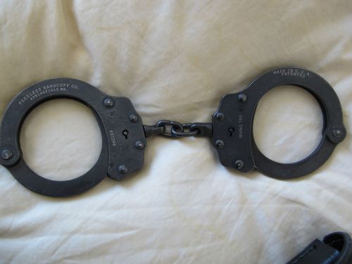 Peerless Handcuff Model 700 Black oxide finish