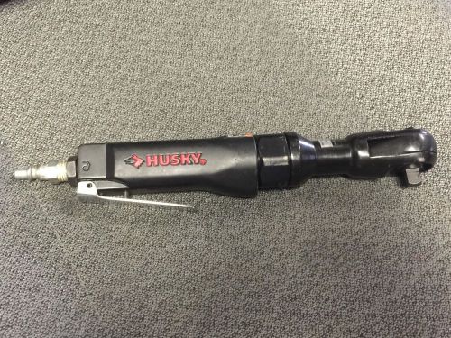 HUSKY 3/8 AIR RATCHET WRENCH