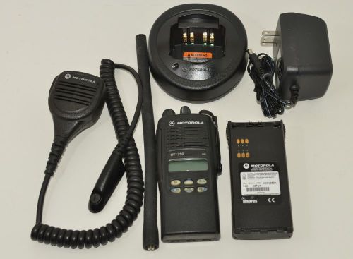 Motorola ht1250 low band  29.7-42mhz 128 channels full kit for sale