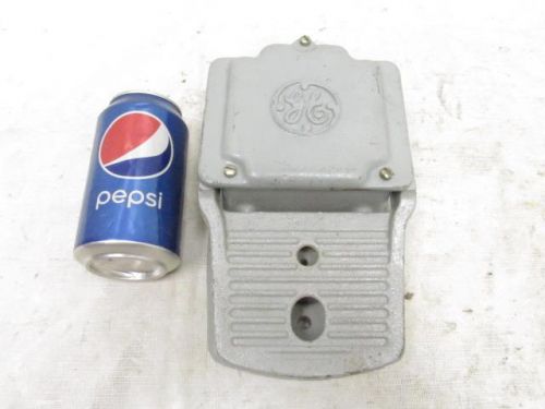 Nice general electric foot operated actuated pedal switch 115 - 600 volt max for sale