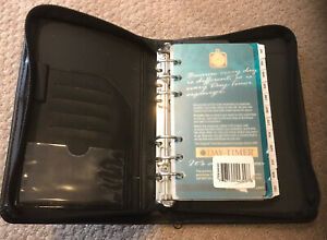 Vintage Day Timer COMPACT 6 Ring Black Faux Leather Planner/Organizer w/Pages