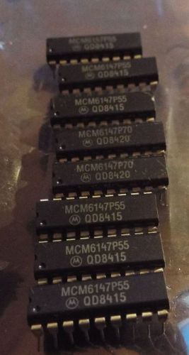 MCM6147P55 4k x 1 static RAM 8 pieces