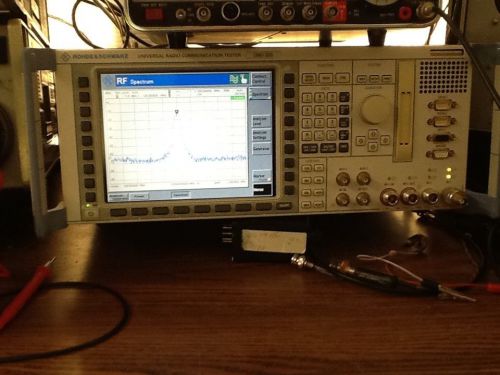 Rohde $ Schwarz CMU200 Universal Service Monitor Radio Comm Current Calibration