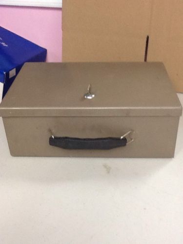 vintage heavy duty lock box with key and handle 12&#034;x12&#034;x5&#034;
