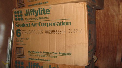 New, Jiffylite Case of 50 White Mailers # 6, 39097
