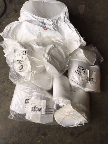 Lot of 28 3M Tyvek Disposable Hoods White 522-01-11R03