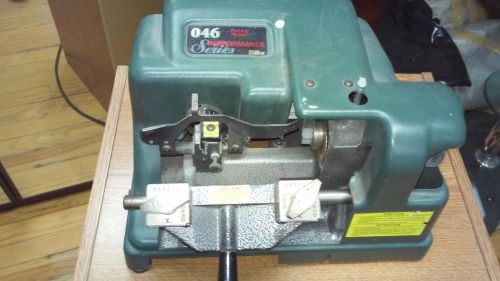 Key cutting machine ILKO-046