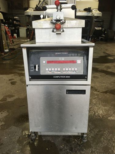 Henny Penny Commercial Pressure Fryer 500C with Computron 8000
