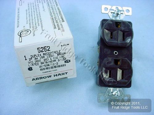 New Arrow Hart Brown Straight Blade Duplex Receptacle Outlet 5-15R 15A 125V 5252