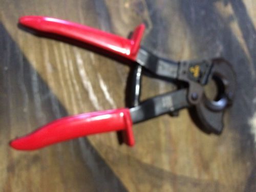 Burndy RCC600E Ratchet Cable Cutter Used