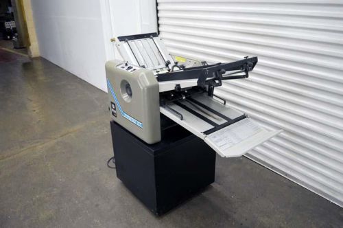 2001 baum 714 xlt air feed 14&#034; x 20&#034; paper folder w/ rolling stand for sale