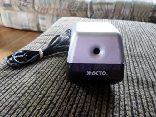 X-ACTO ELECTRIC PENCIL SHARPENER 19xx CN SILVER WORKS GREAT FAST SHIPPING