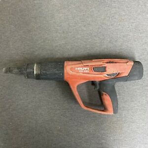 HILTI DX 5 Powder Actuated Tool Concrete Fastener with X-5-460-F8 Used