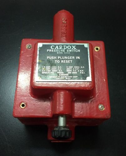 CARDOX MODEL 41644 PRESSURE SWITCH PUSH PLUNGER RESET