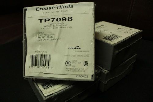 CROUSE HINDS TP7098 - 2 G WEATHERPROOF BOX 2 DP 3/4 4 HOLE GRAY LOT of 4