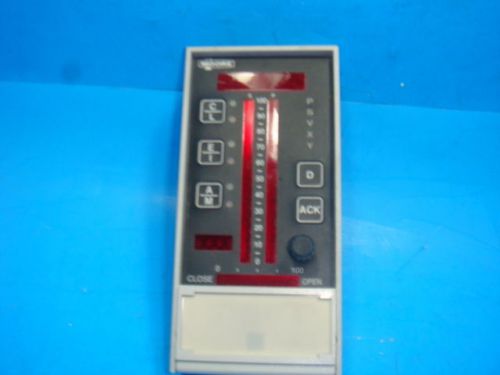 NEW SIEMENS MOORE 15738-71R  INTERFACE PANEL/INDICATOR PROCESS CONTROLLER NNB