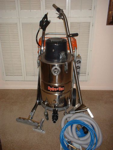 STEAM CLEANING MACHINE FOR CARPET AND TILE and GROUT CLEANING