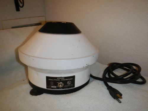 Clay adams analytical centrifuge ct 3200 6 tube slot - works for sale