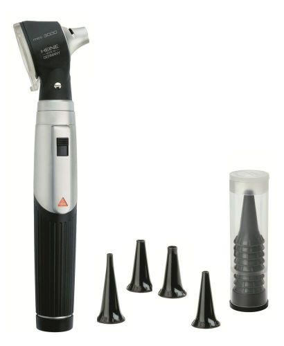 Heine mini 3000 otoscope with 4 reusable tips &amp; 10 disposable tips for sale