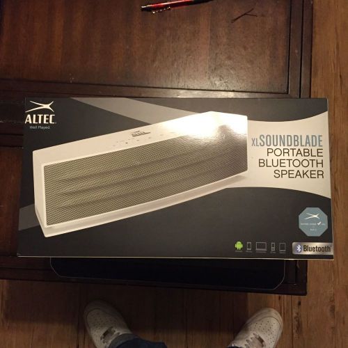 Altec Lansing IMW855-WHT XL Soundblade Bluetooth Speaker, White