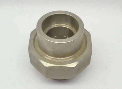 A 1-1/4IN SOCKET WELD STAINLESS COUPLING PIPE FITTING B410759