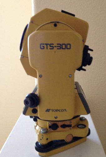 TOPCON GTS 300 GTS-301D  DUAL DISPLAYS TOTAL STATION