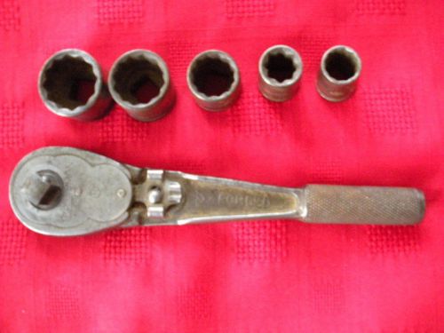 Vintage craftsman 3/8 drive circle h ratchet with 5 circle h sockets for sale