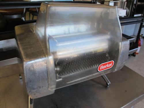 Berkel model 705 meat tenderizer countertop 86 blades 1/2 hp makes tough /tender for sale