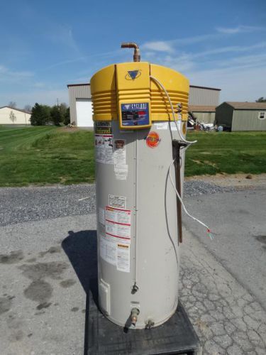 AO Smith BTH150970 Cyclone Commercial Natural Gas Powered Water Heater BTH 150