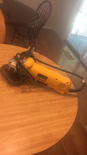 Dewalt d28402  4 1/2&#034; corded angle grinder,excellent condition for sale