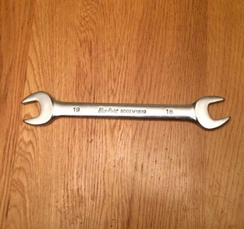 BLUE POINT TOOLS  (18mm x 19mm) Double Open End Wrench, Part#  BDOEM1819