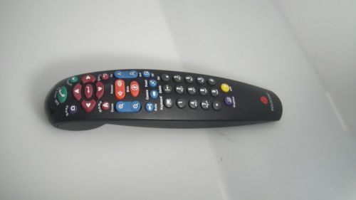Polycom VSX Remote Control ( missing battery cover )